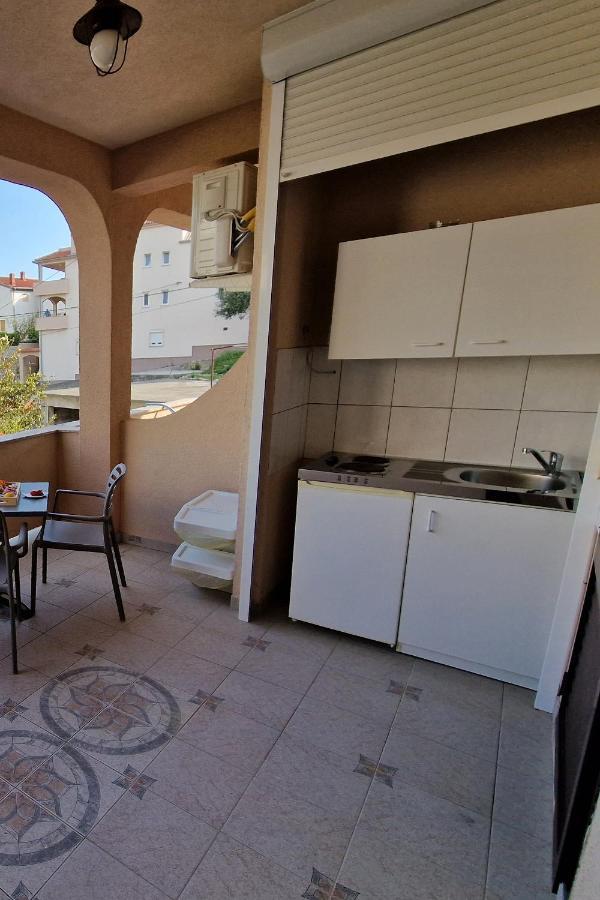 Apartments By The Sea Kampor, Rab - 5037 Buitenkant foto